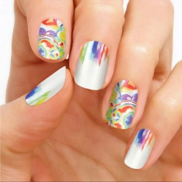*Exclusive* Color Street: Make a Splash | Rainbow Multicolor Swirl Summer White - Picture 6 of 8